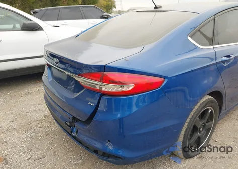 2018 Ford Fusion Se z USA, uszkodzony, nr VIN 3FA6P0H78JR146399
